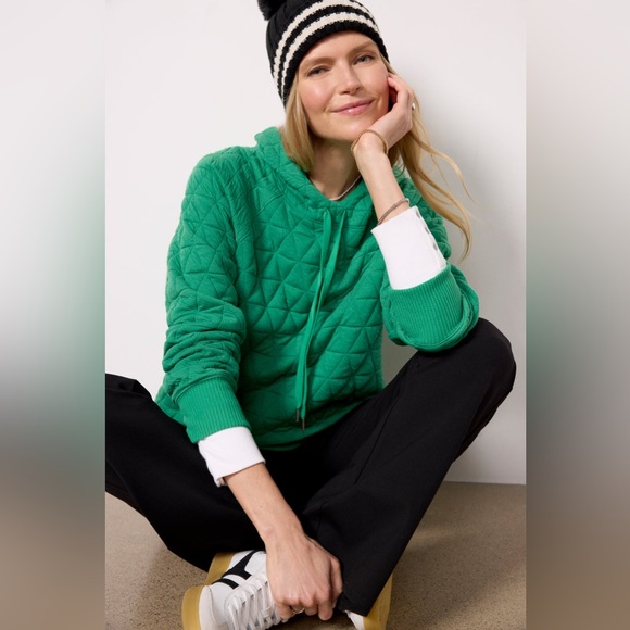 Evereve Tops - Evereve Lindsay Green Quilted Hoodie